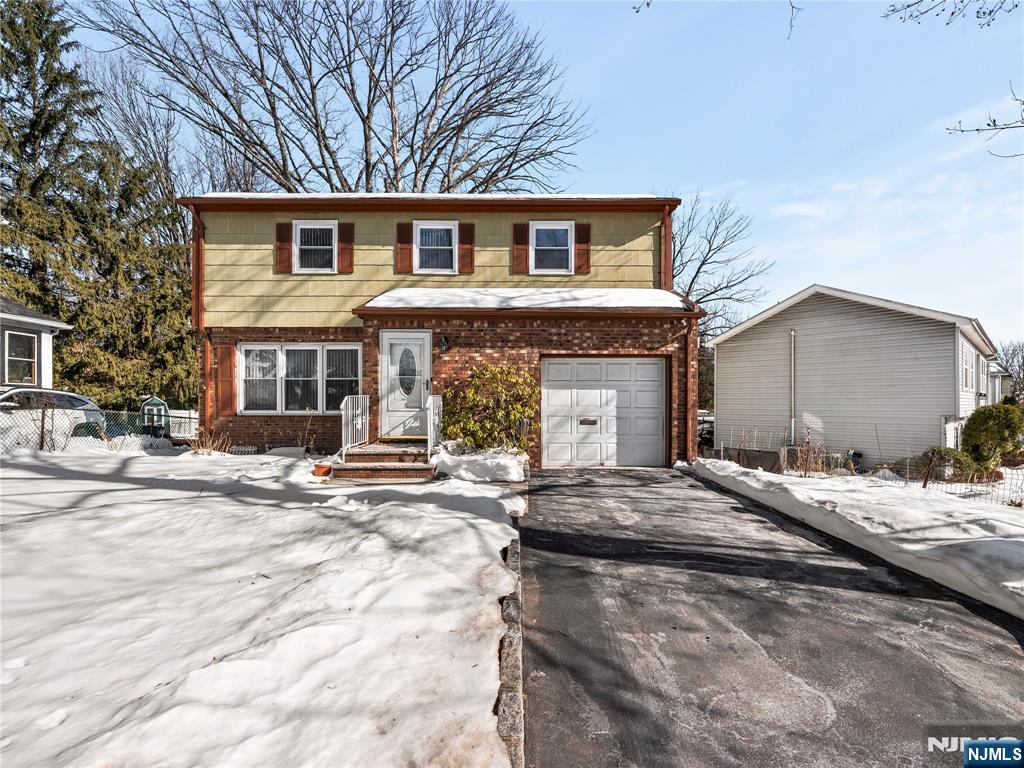 Homes for sale in Bloomfield, NJ | 5 Woodland Rd, Bloomfield, NJ 07003 | MLS# 26004692