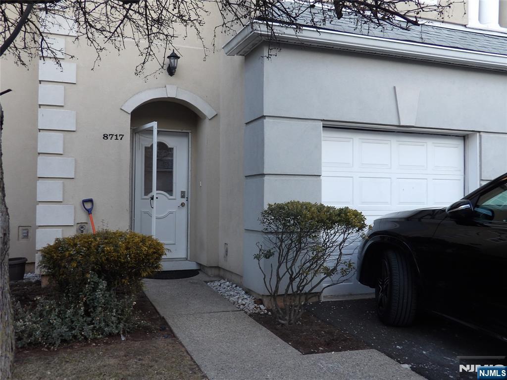 521 Piermont Avenue, River Vale, NJ, 07675