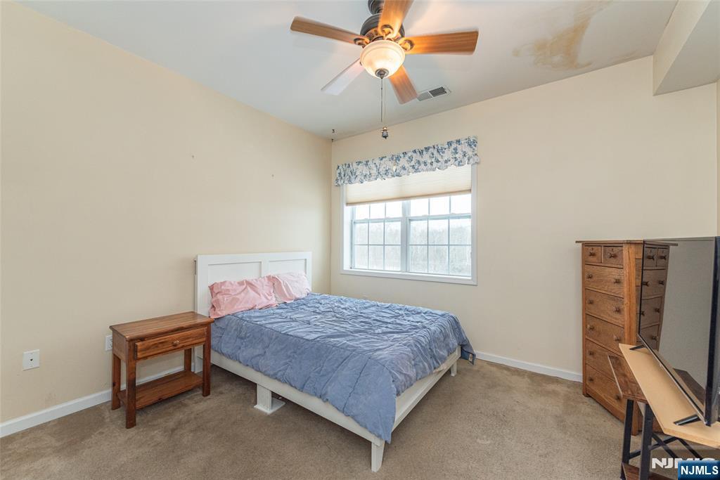 10323 Warrens Way