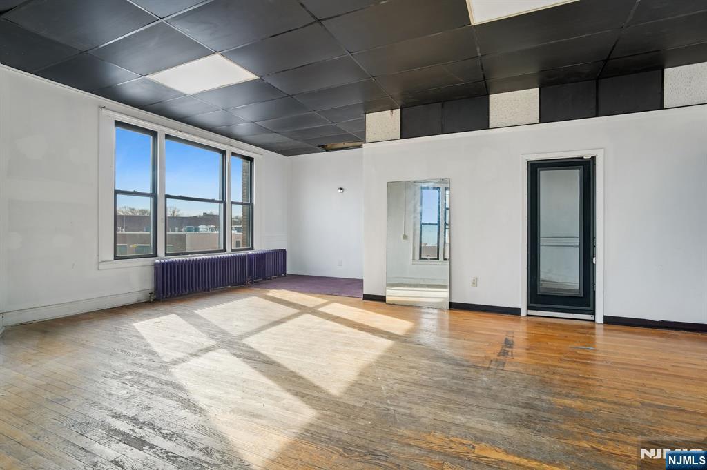 330 Glenwood Avenue, Bloomfield, NJ, 07003