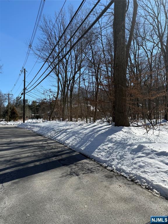 1st image of 15 Saw Mill Rd, Kinnelon Borough, NJ 07405 | MLS# 26004712