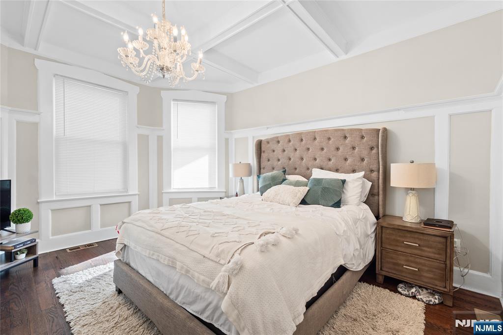 33-35 Mapes Avenue - Photo 4