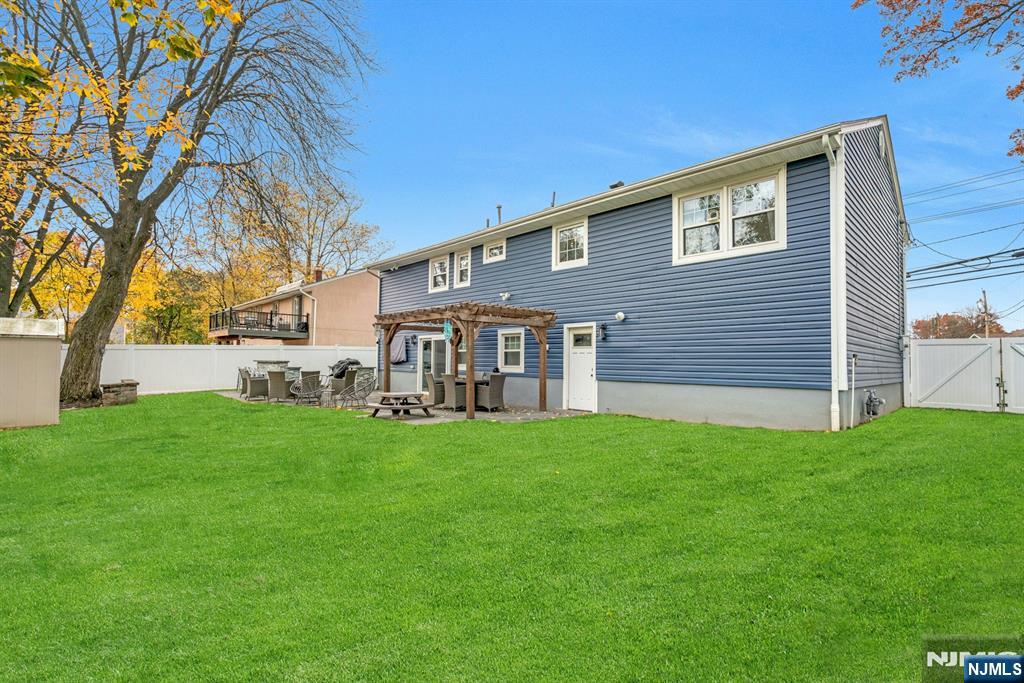 30-06 Morlot Avenue, Fair Lawn, NJ, 07410