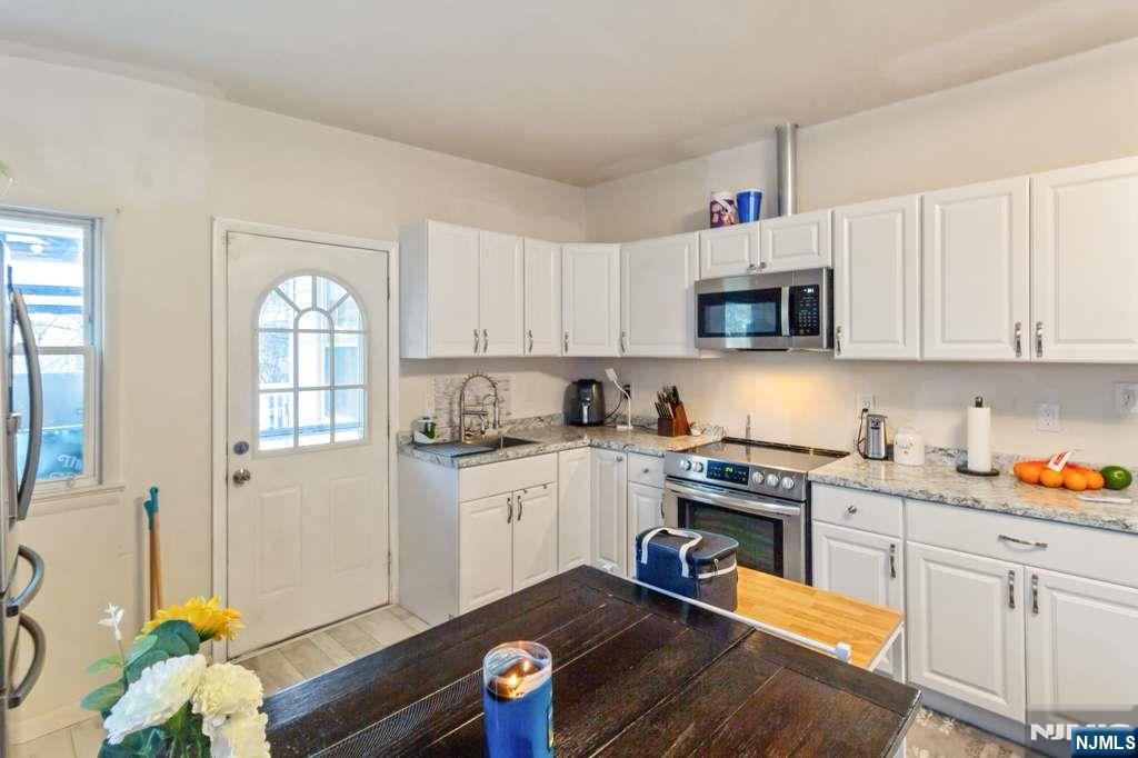 17A Garden Drive, Elmwood Park, NJ, 07407