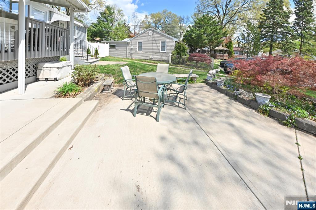 23 Hamil Court - Photo 2