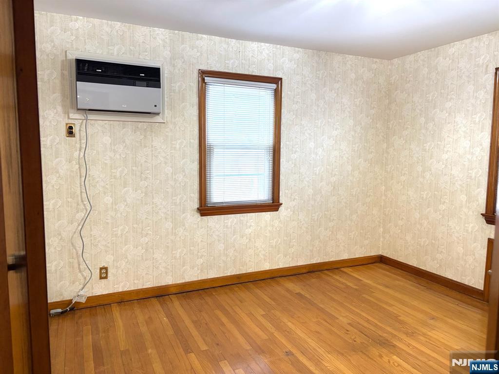 734 Louise Court, Lyndhurst, NJ, 07071