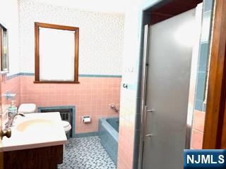 734 Louise Court, Lyndhurst, NJ, 07071