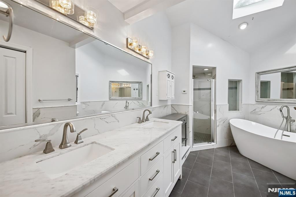 11 Hudson, Englewood Cliffs, NJ, 07632