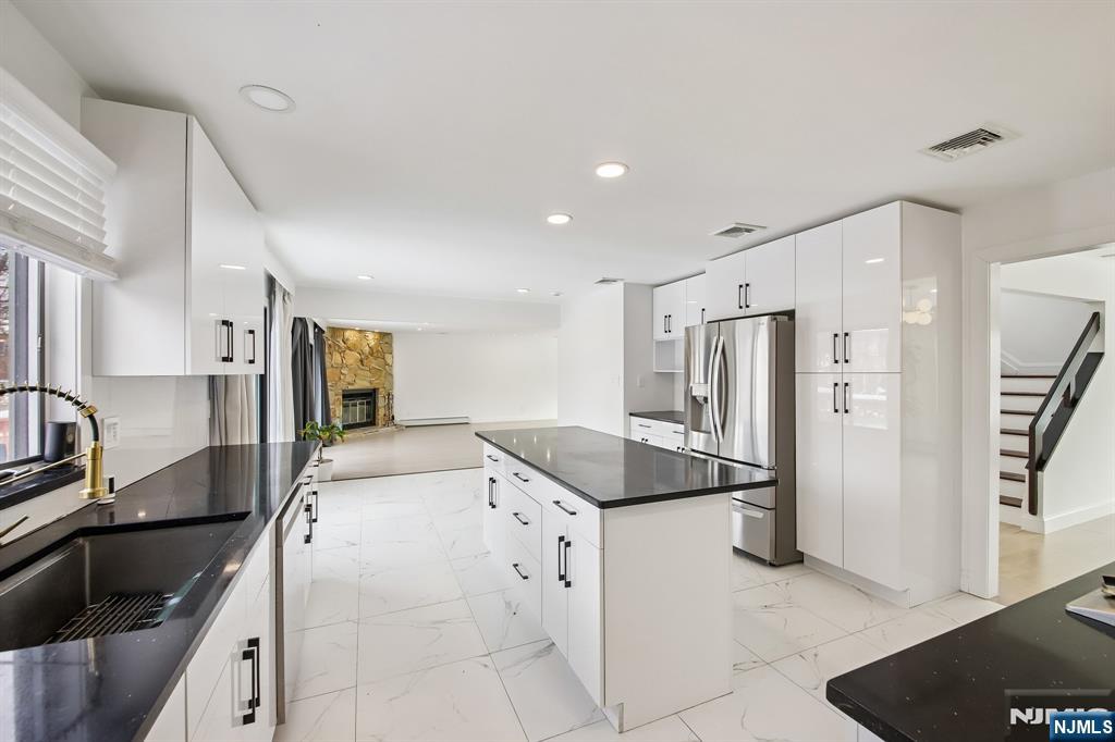 11 Hudson, Englewood Cliffs, NJ, 07632