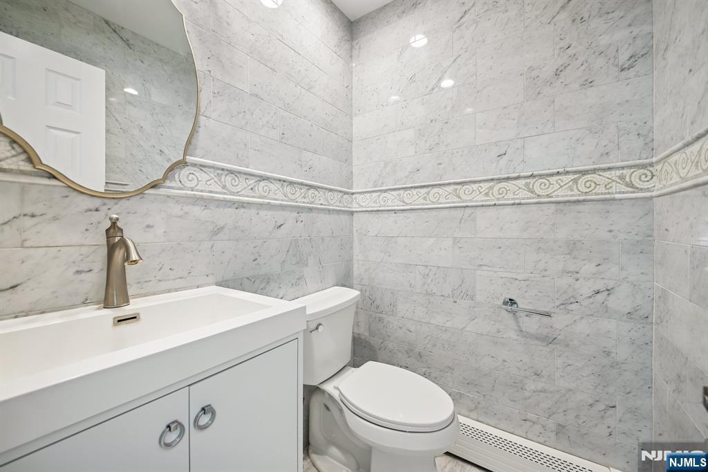 11 Hudson, Englewood Cliffs, NJ, 07632