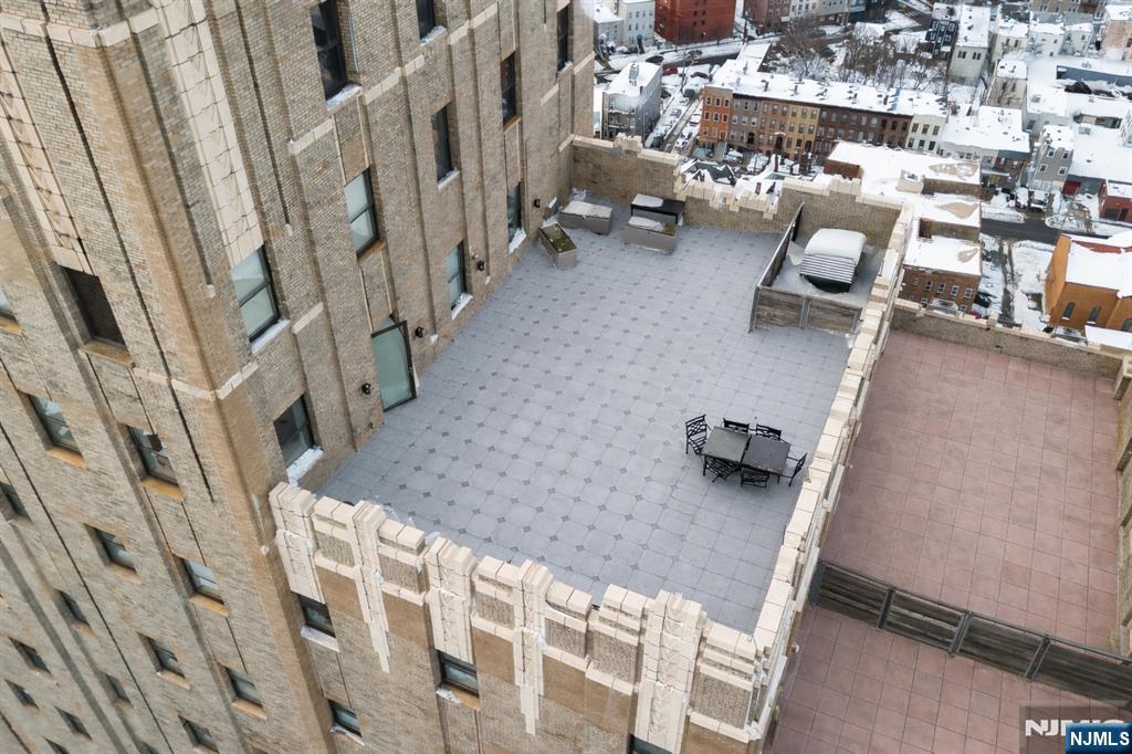 4 Beacon Way #PH 1900