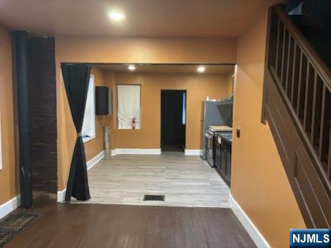 196 2nd St, Newark City, NJ, 07107