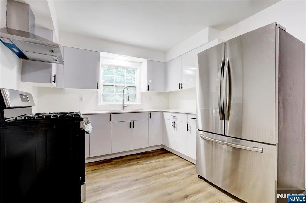 4-21 Saddle River, Fair Lawn, NJ, 07410