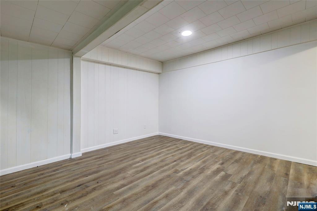 4-21 Saddle River, Fair Lawn, NJ, 07410