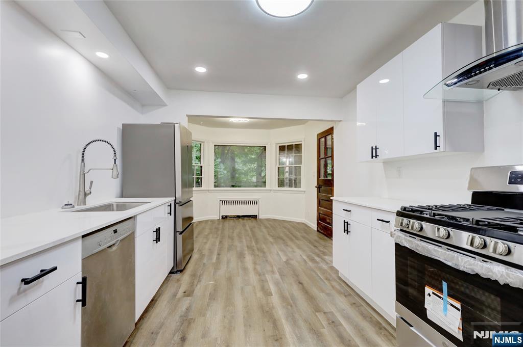 4-21 Saddle River, Fair Lawn, NJ, 07410