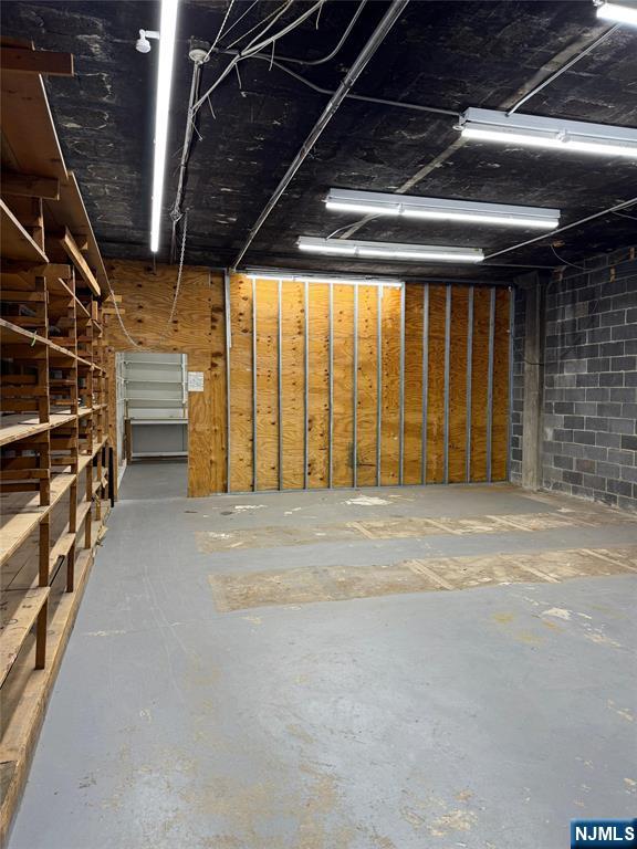 1051 Bloomfield Avenue Basement - Photo 2