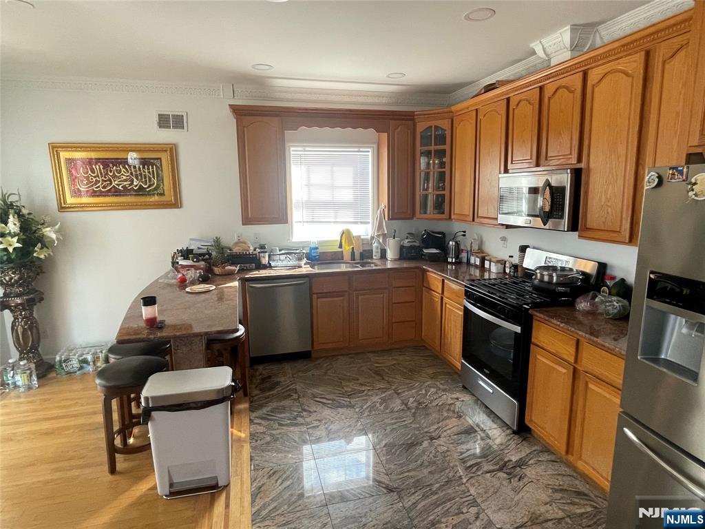 248 Kingsland Avenue 1 - Photo 4