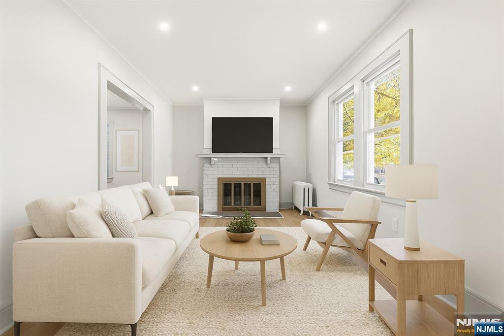 757 Ray, Ridgefield, NJ, 07657