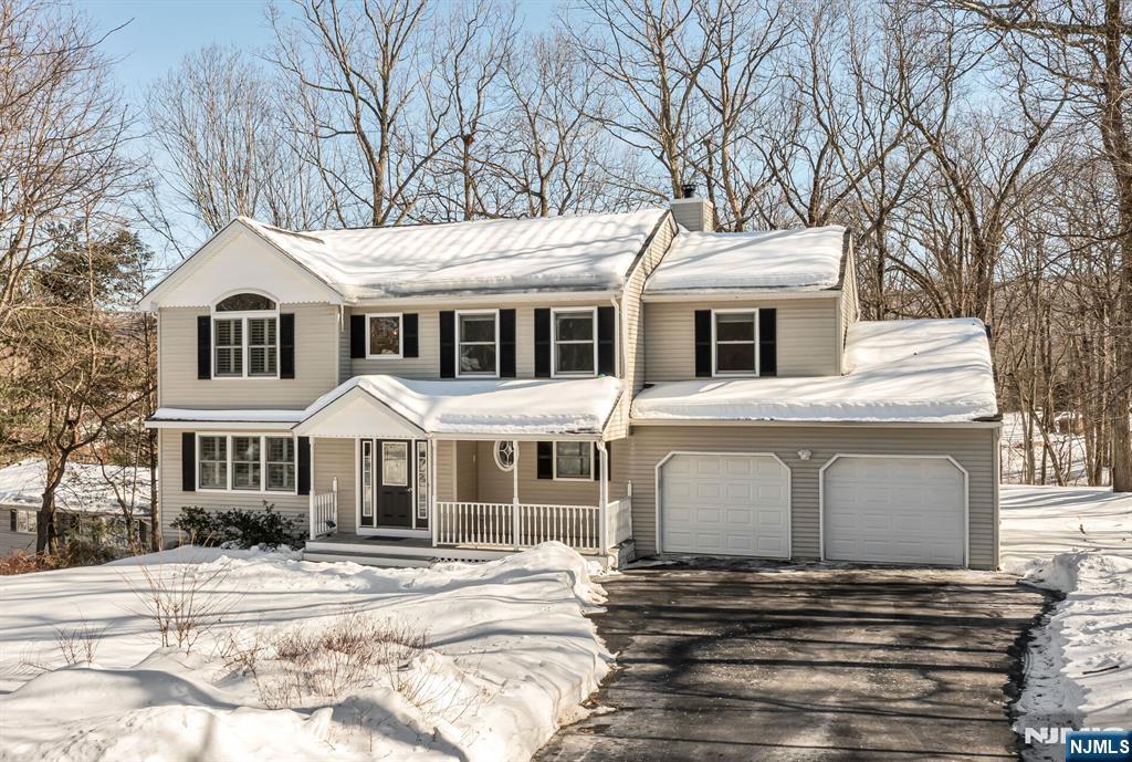 211 Denver Road, Paramus, NJ, 07652