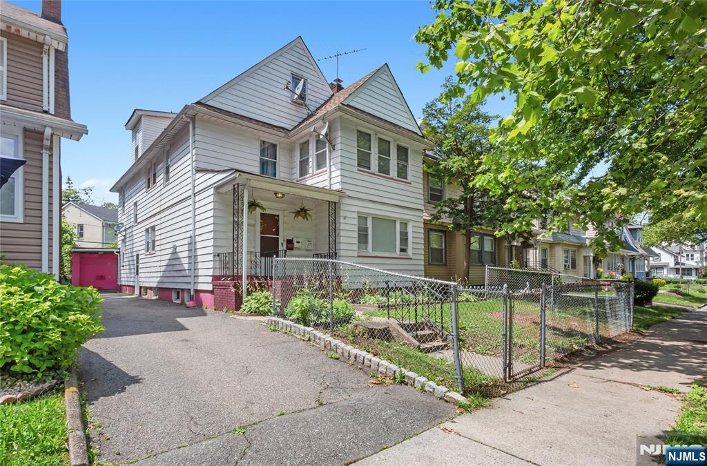 262 2nd Avenue, Newark, NJ, 07107