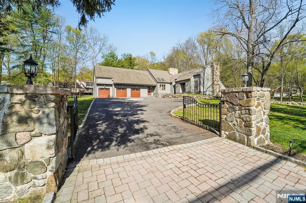 11 Carlough Road