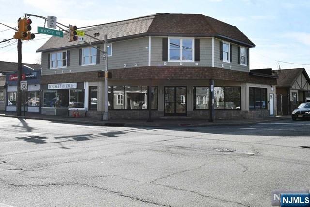 345 Kaplan, Hackensack, NJ, 07601