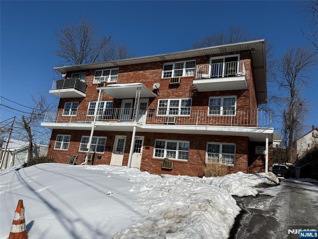 348A Boulevard, Hasbrouck Heights, NJ, 07604