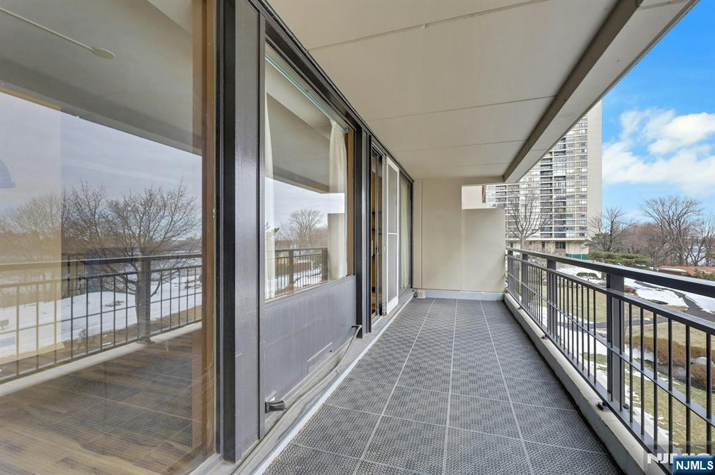 2 Horizon Road #G5 - Photo 4