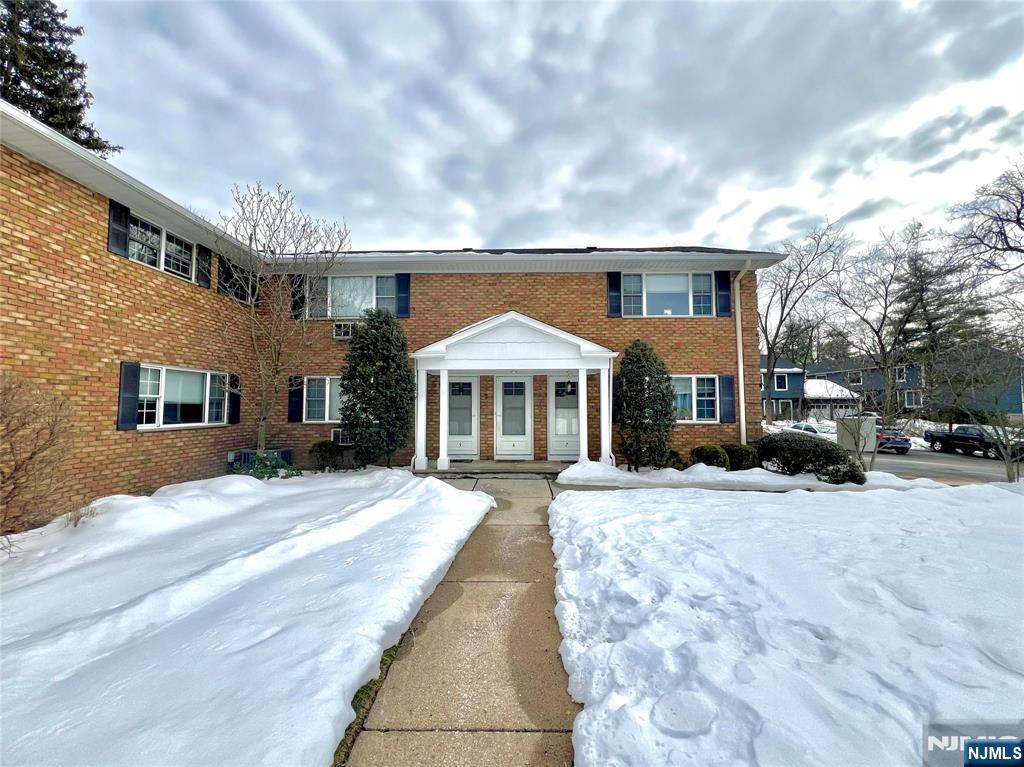 348A Boulevard, Hasbrouck Heights, NJ, 07604