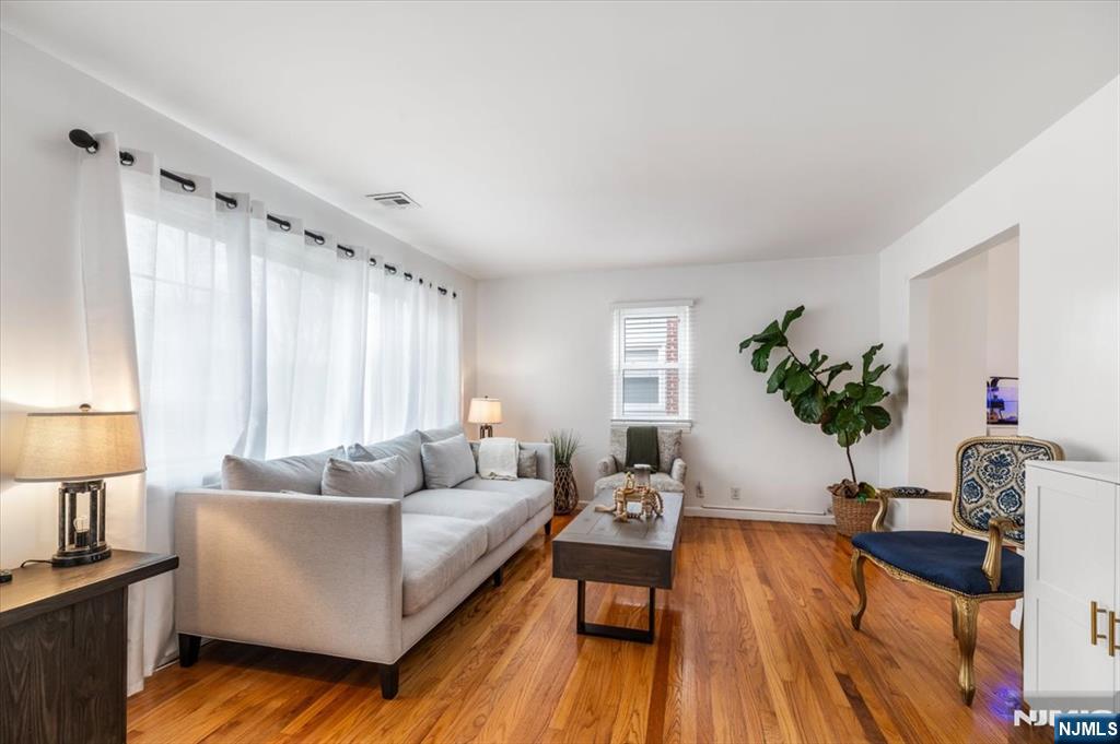 659 River Road, Teaneck, NJ, 07666