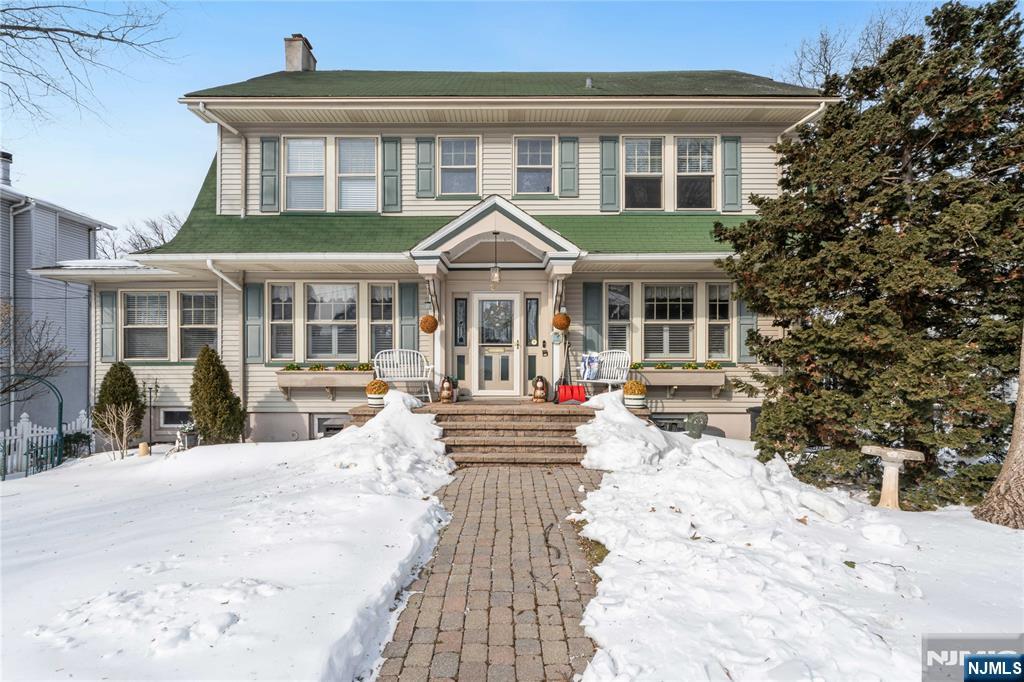 23 Pleasant Place