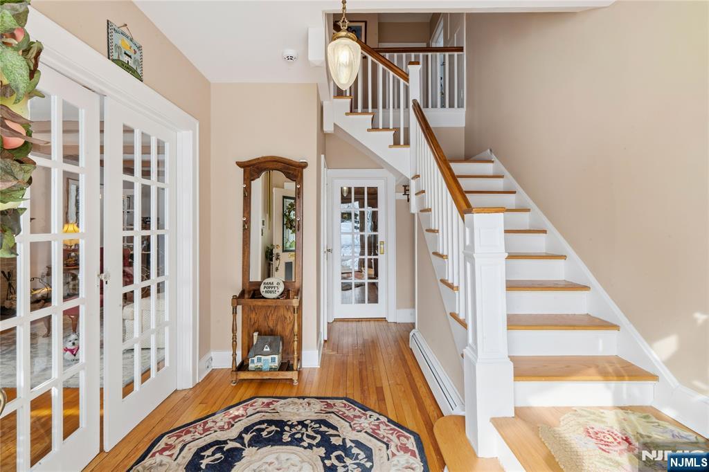 23 Pleasant Place - Photo 2