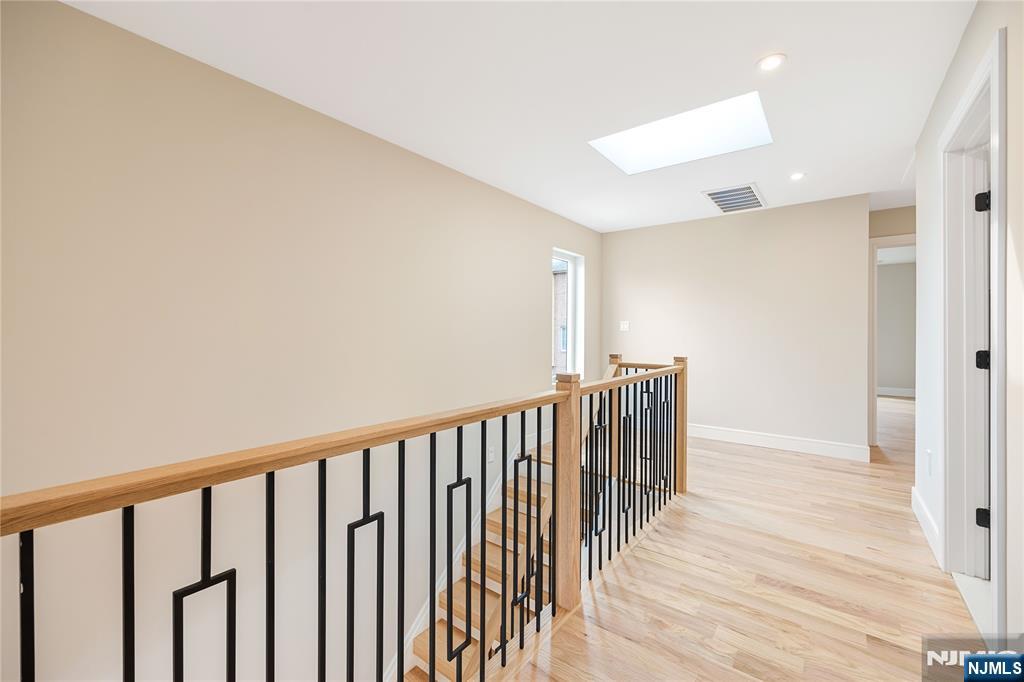 428 Lafayette Avenue — photo 36