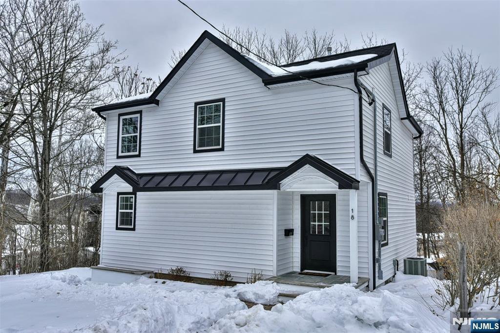 18 Governor Haines Street - Photo 1