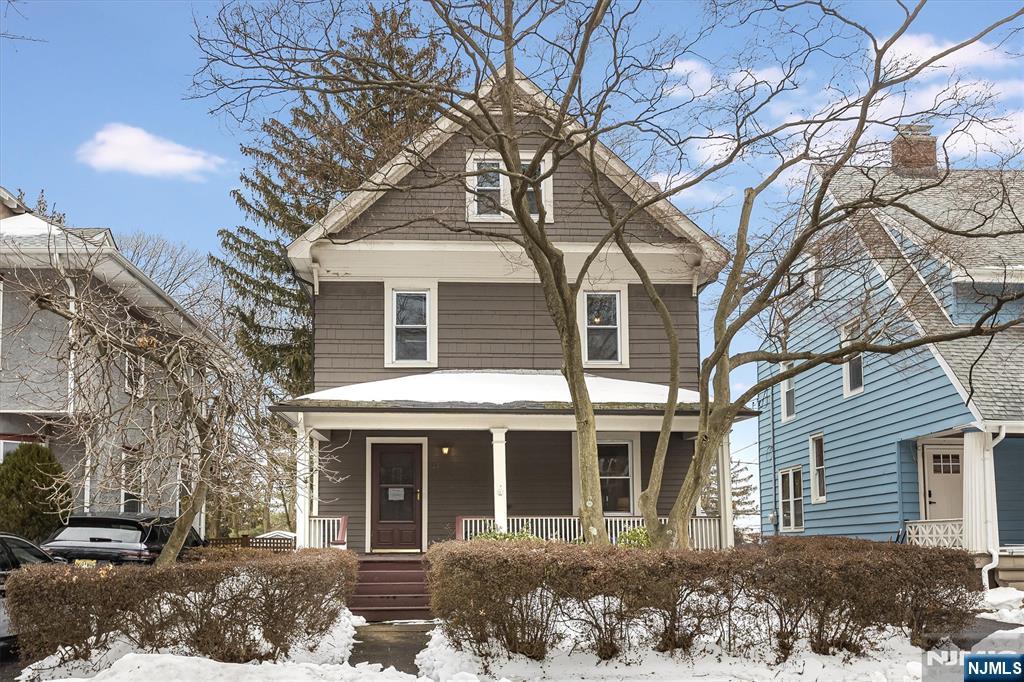 17A Garden Drive, Elmwood Park, NJ, 07407