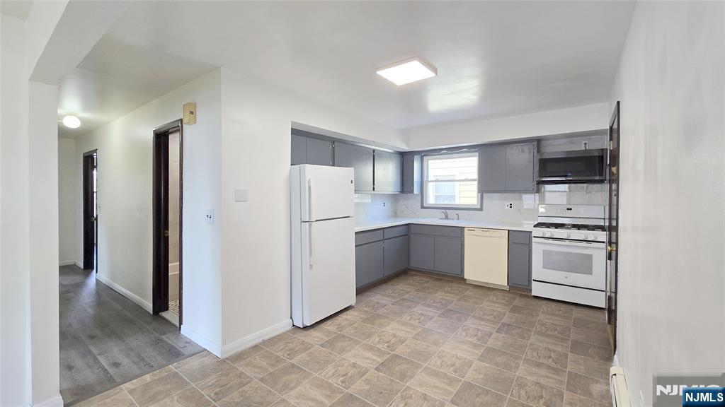 388 Garibaldi Avenue - Photo 5
