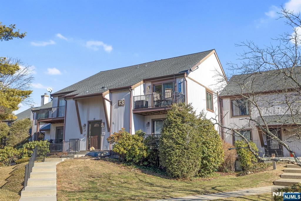 348A Boulevard, Hasbrouck Heights, NJ, 07604