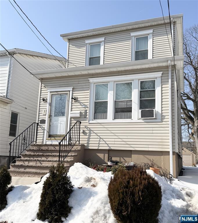 215 William, Harrison, NJ, 07029