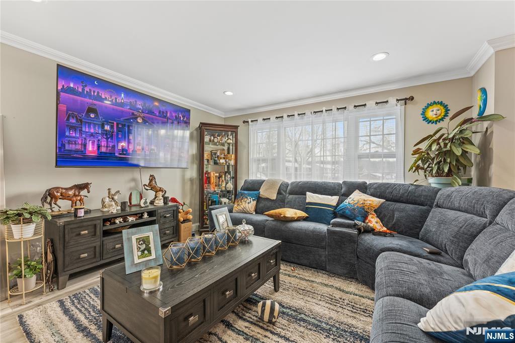 9 Chalen Court - Photo 5