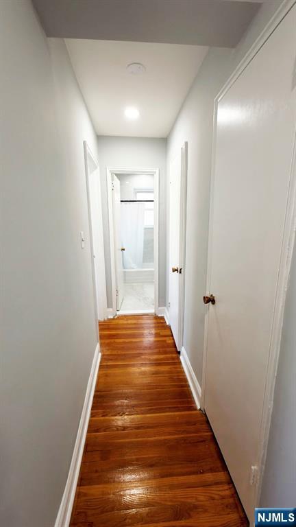 154 Bowers Street 2D - Photo 3