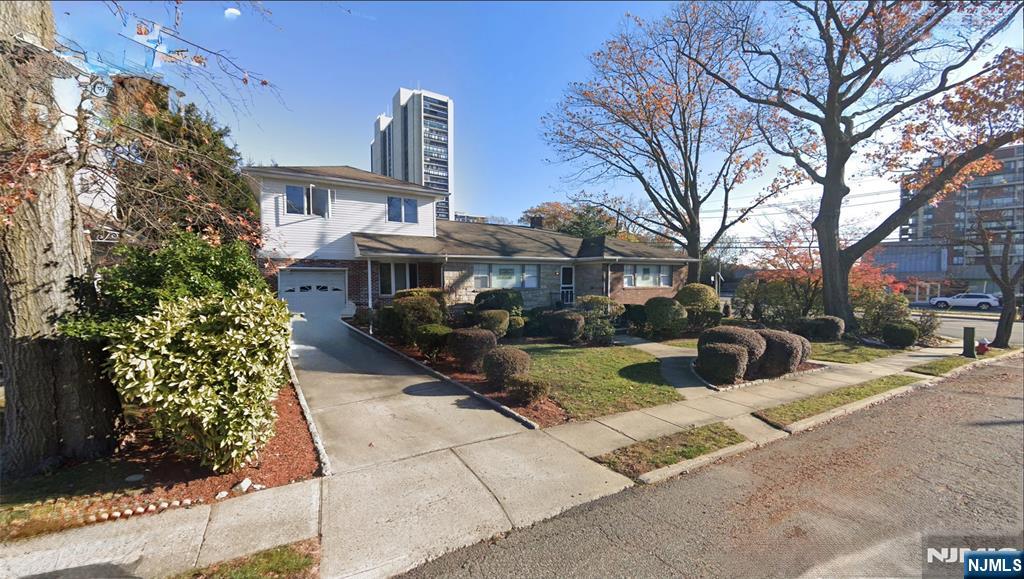 209 Tremont Avenue, Fort Lee, NJ 07024 Listing Photo  1