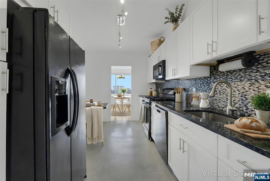 6 Horizon Road 1508 - Photo 1