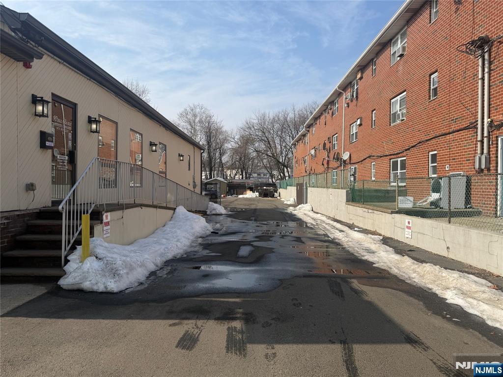 307 Main Street - Photo 4