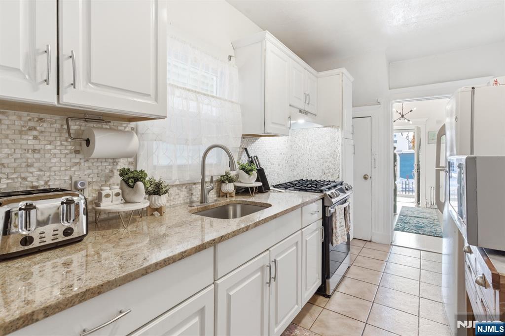 209 Taylor Street - Photo 5