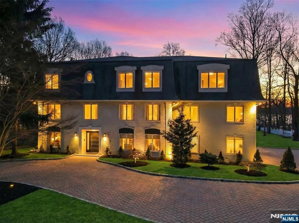 99 Ogle Road - Photo 1