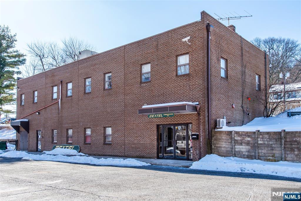 830 Belmont Avenue - Photo 1