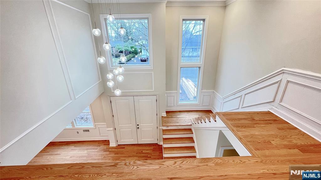 405 Valley Road - Photo 5