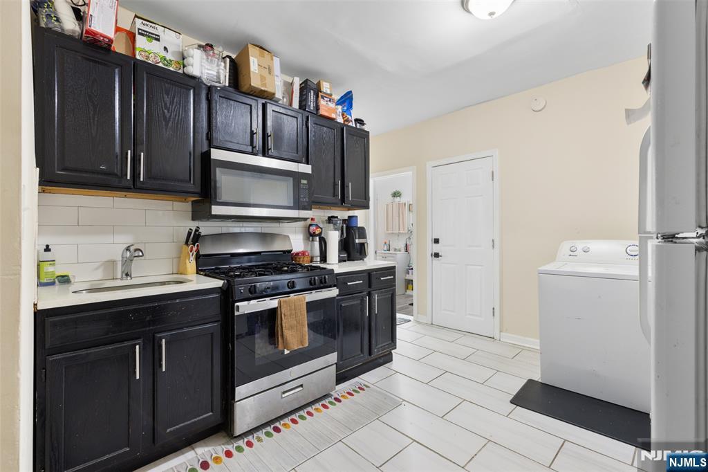 447 17th Street - Photo 4