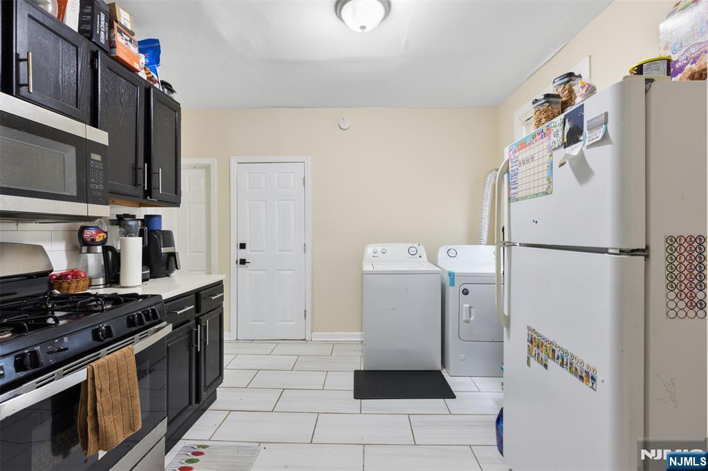 447 17th Street - Photo 5