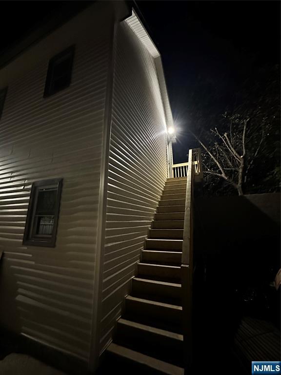 146 20th Avenue - Photo 5